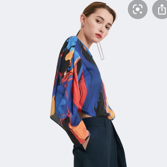 AQAQ Velma asymmetric top sz 10 US - Picture 3 of 13